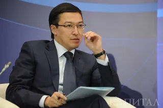 Капитал - Нацбанк не будет ужесточать денежно-кредитные условия из-за ослабления тенге