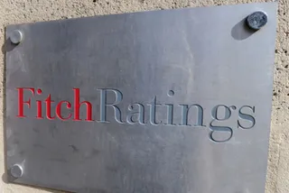 Капитал - Рейтинг России снижен до предмусорного