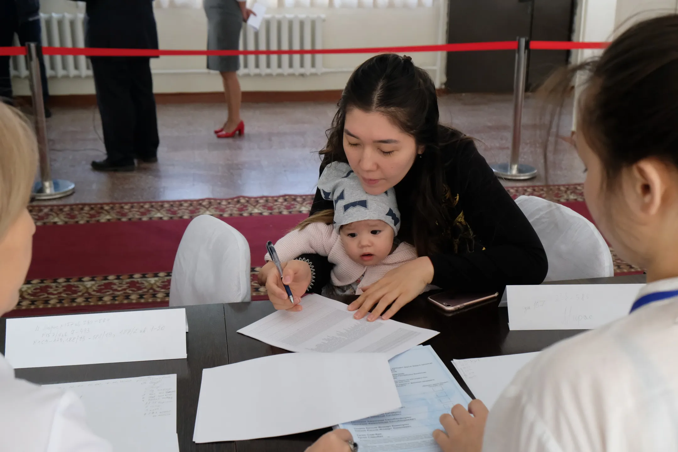 К 14:00 часам явка составила почти 52% - Image Kapital.kz