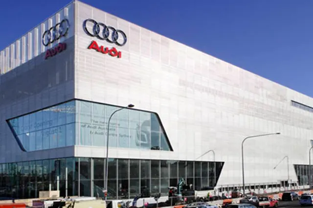 Audi Q7 обзаведется гибридной модификацией