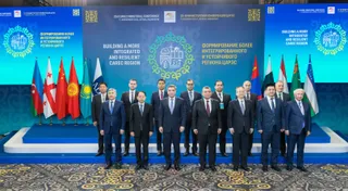 Капитал - Премьер обсудил с главой АБР вопросы инвестиционного сотрудничества