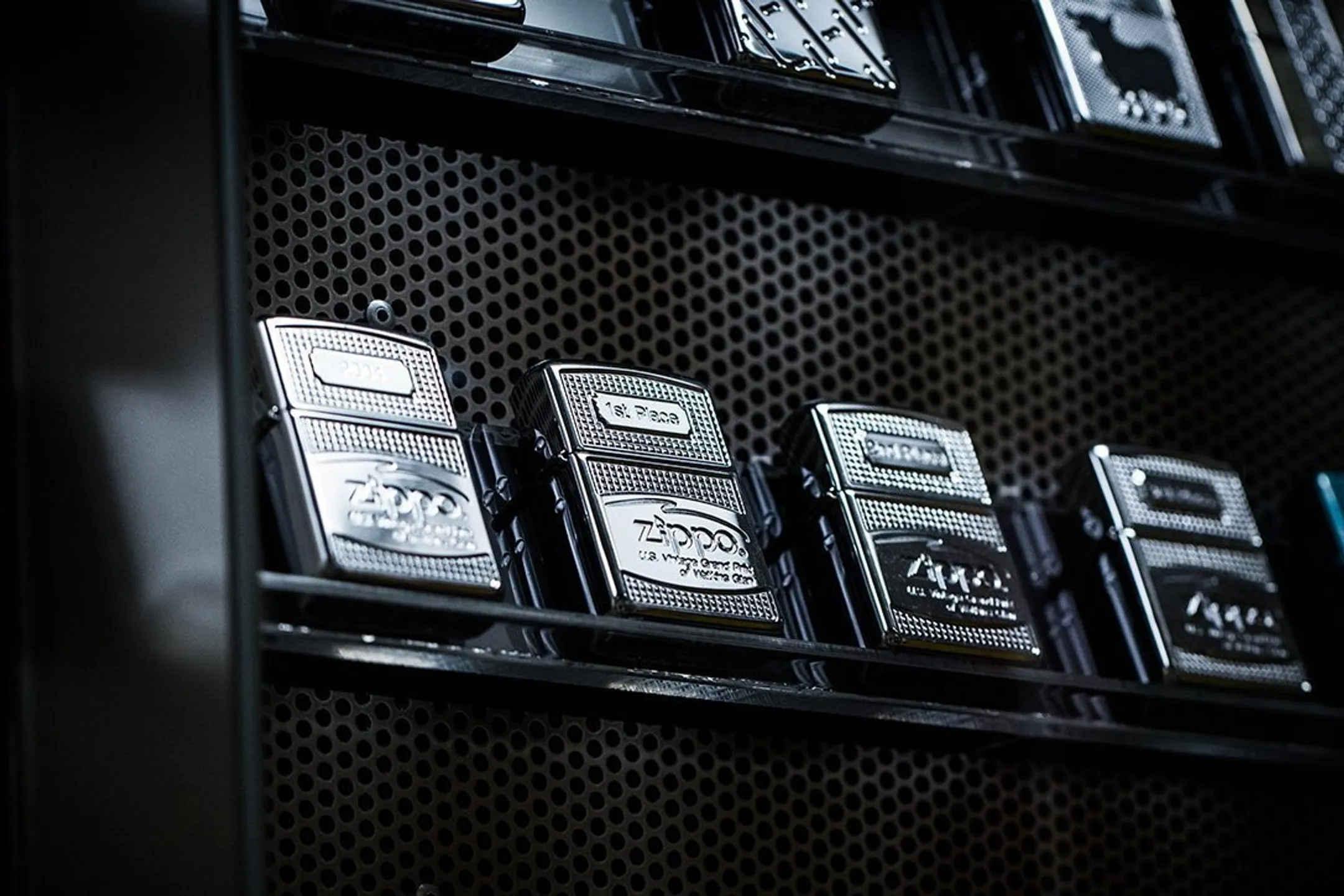 Учился создатель Zippo плохо, а зажигалки и бизнес делал хорошо - Image Kapital.kz