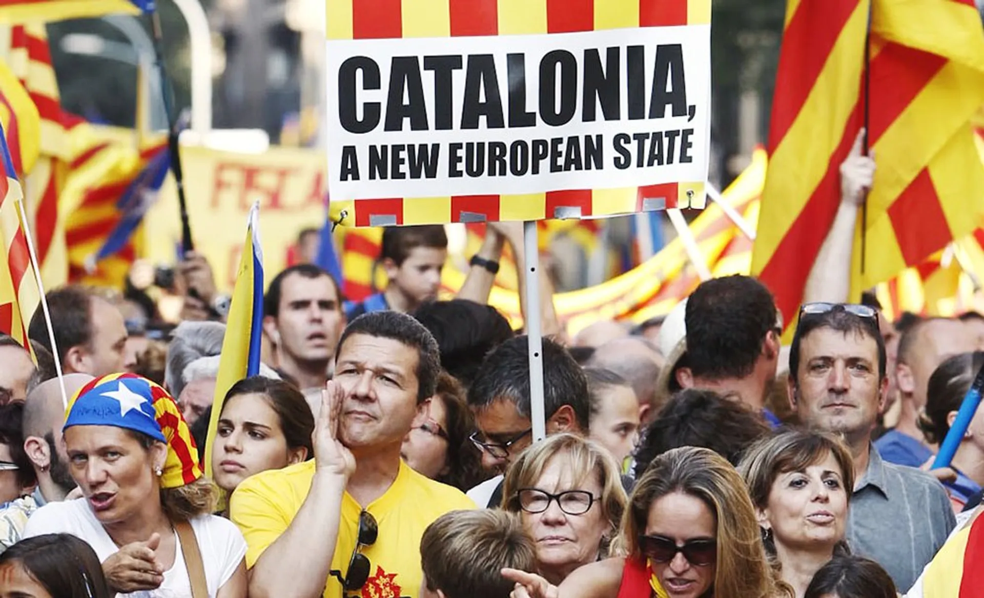 Капитал - В Каталонии принят закон о порядке выхода из Испании