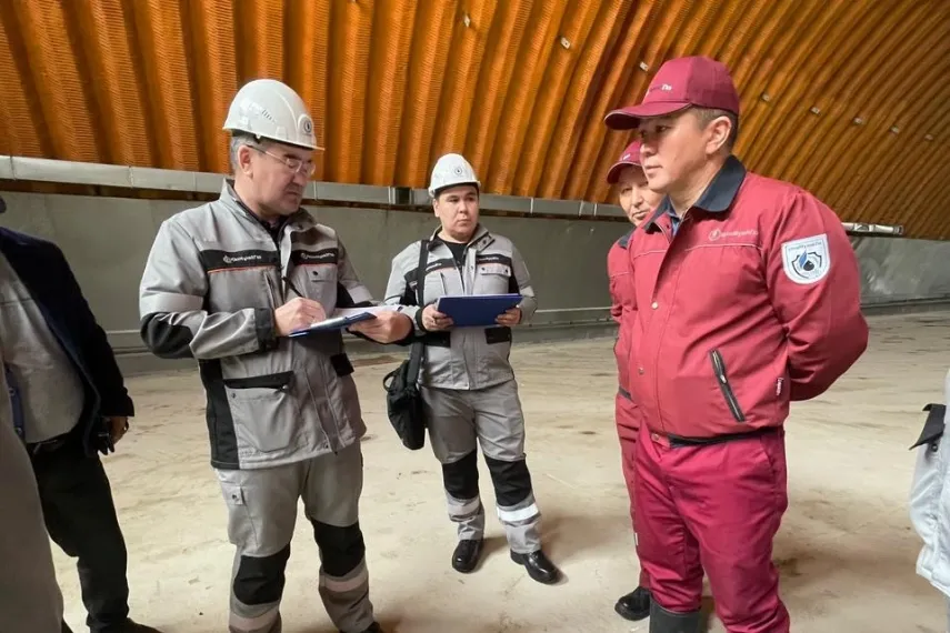 Капитал - Участники специальной рабочей группы встретились с работниками «Озенмунайгаза»