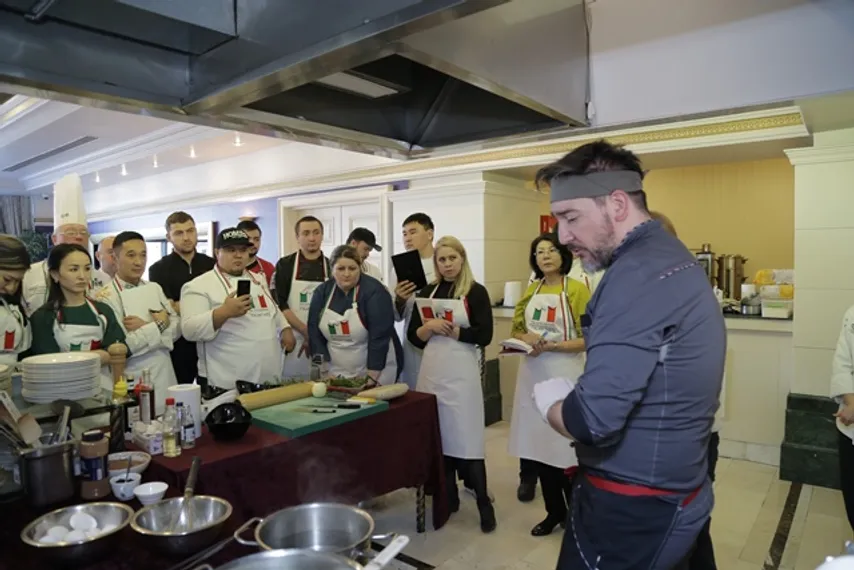 Капитал - Итальянские кулинары раскрывают секреты национальной кухни