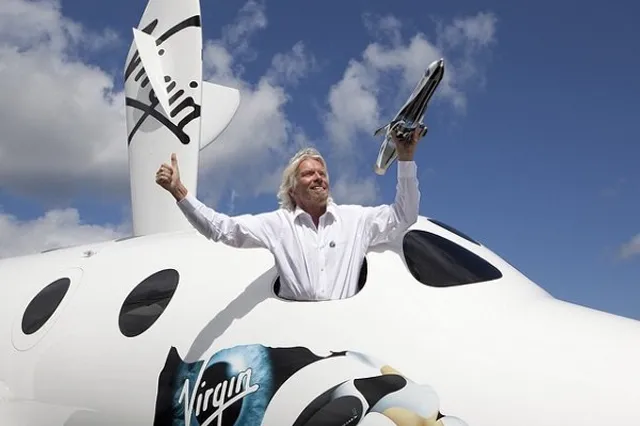 Virgin Galactic решила обогнать Blue Origin