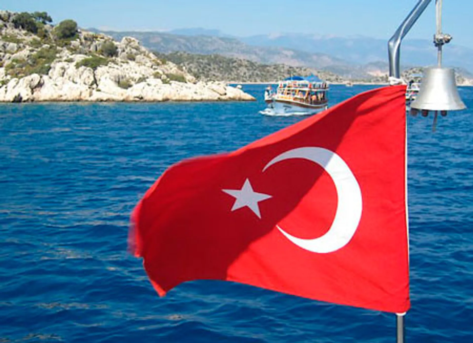 Капитал - Россиянам разрешили отдыхать в Турции без виз