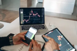 Капитал - Регулятор опубликовал список нелицензированных компаний