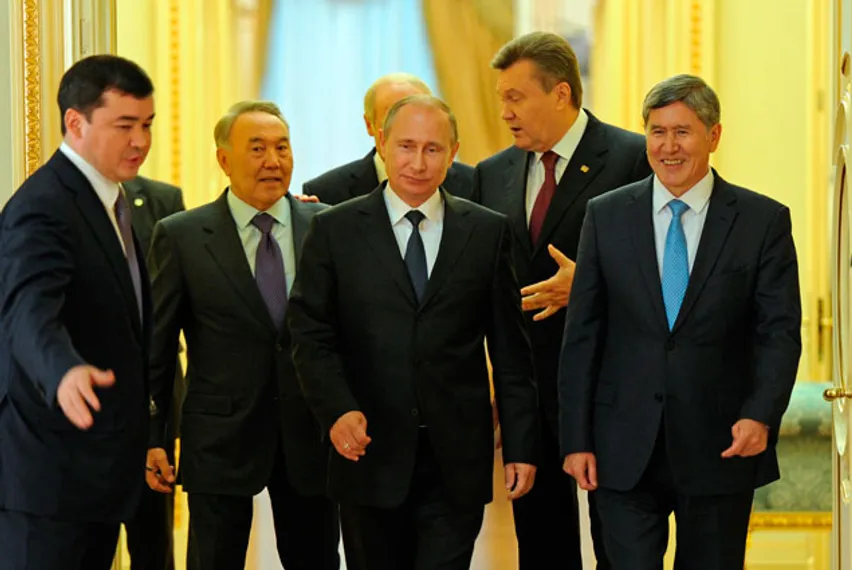 Капитал - Кыргызстан  предложил Корее и Японии вступить в ТС