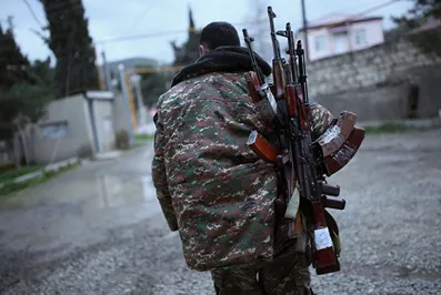 Противостоящие в Нагорном Карабахе стороны озвучили потери