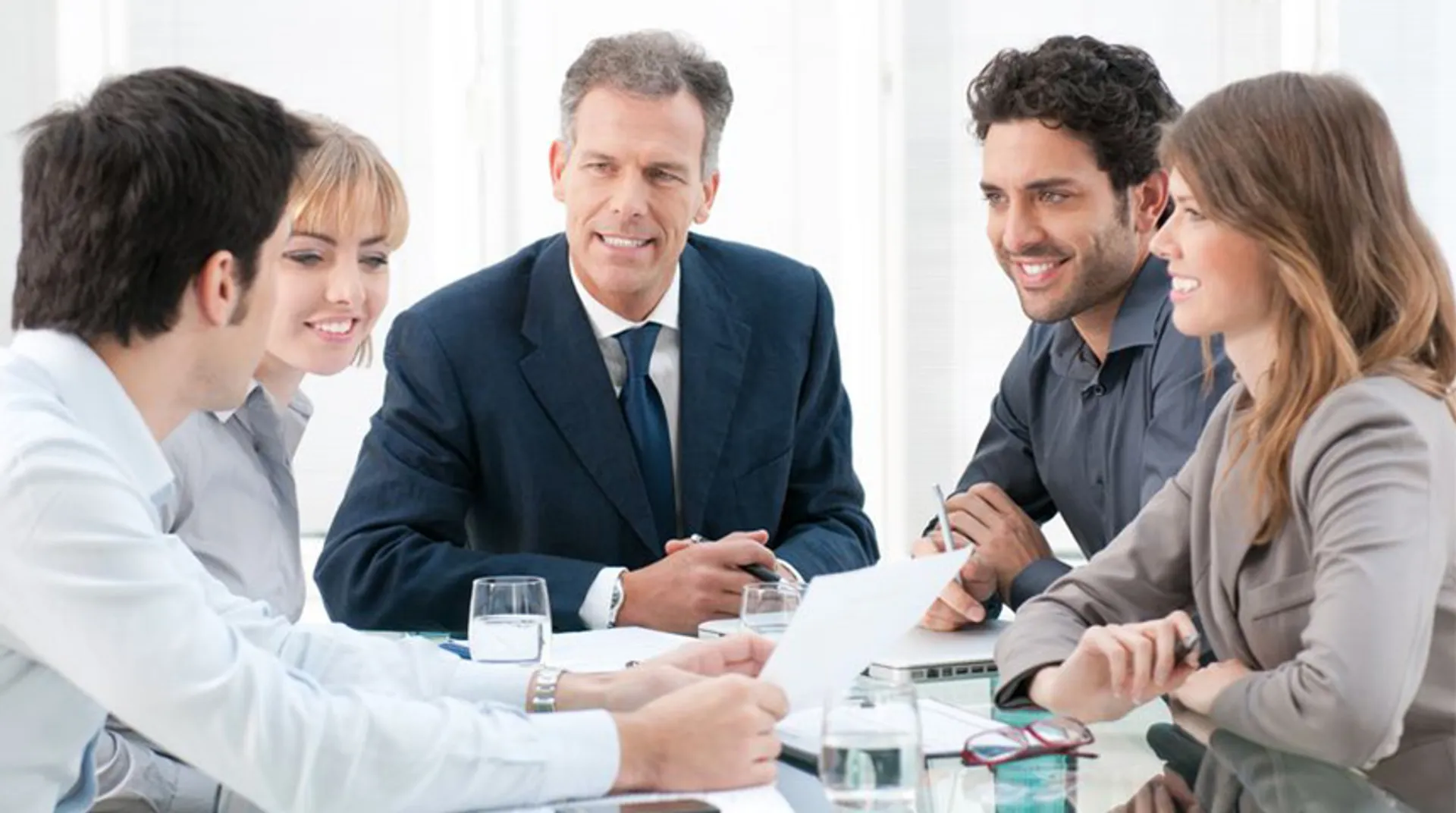 Капитал - Принцип свободы договора и корпоративный договор