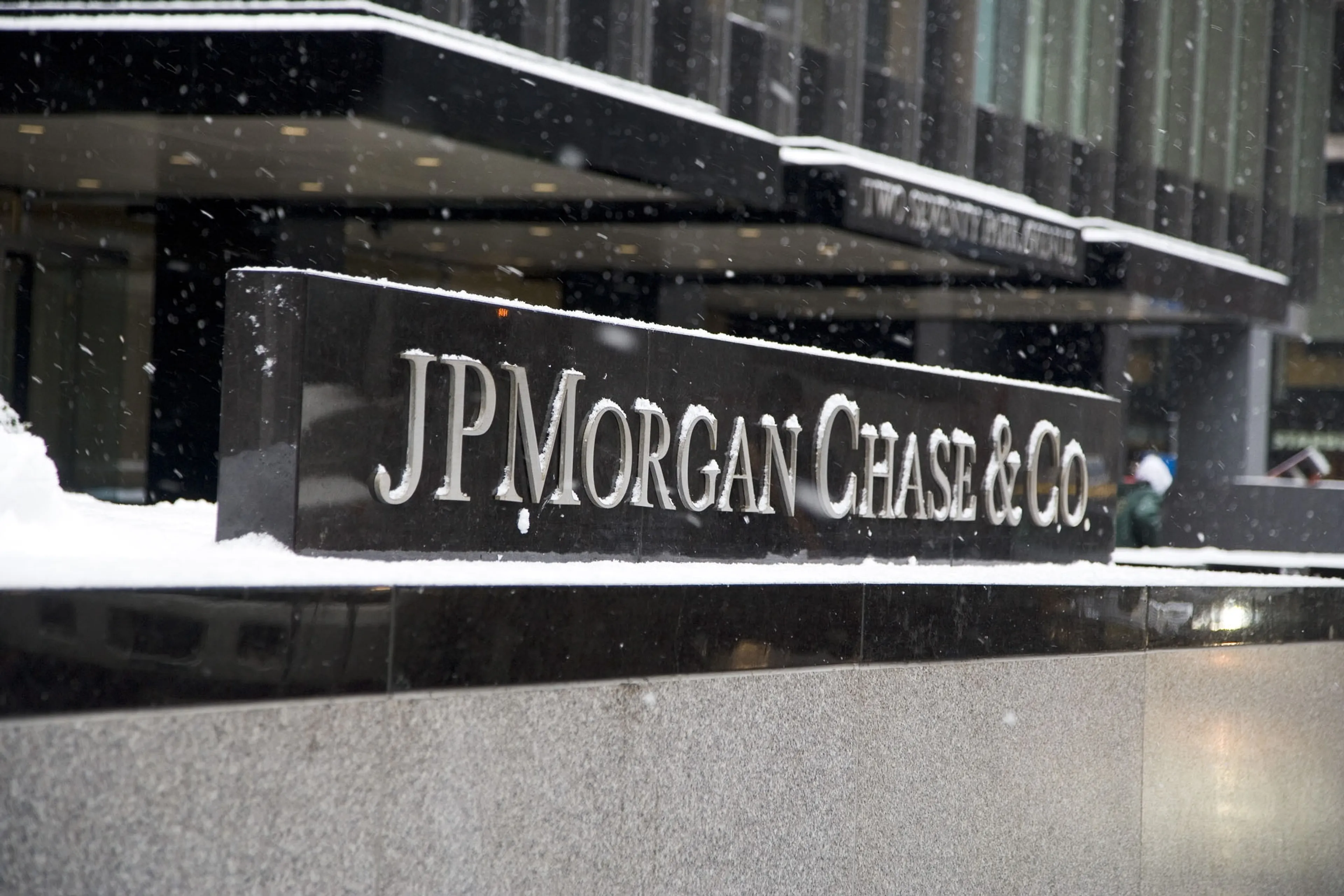 Капитал - JPMorgan резко ухудшил прогноз цен на нефть