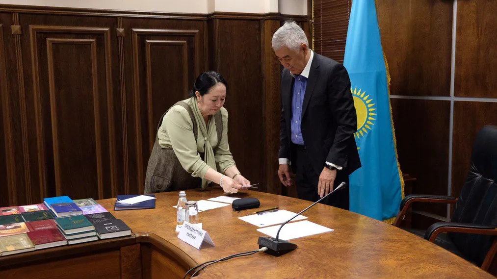 Капитал - Амиржан Косанов сдал экзамен на знание госязыка