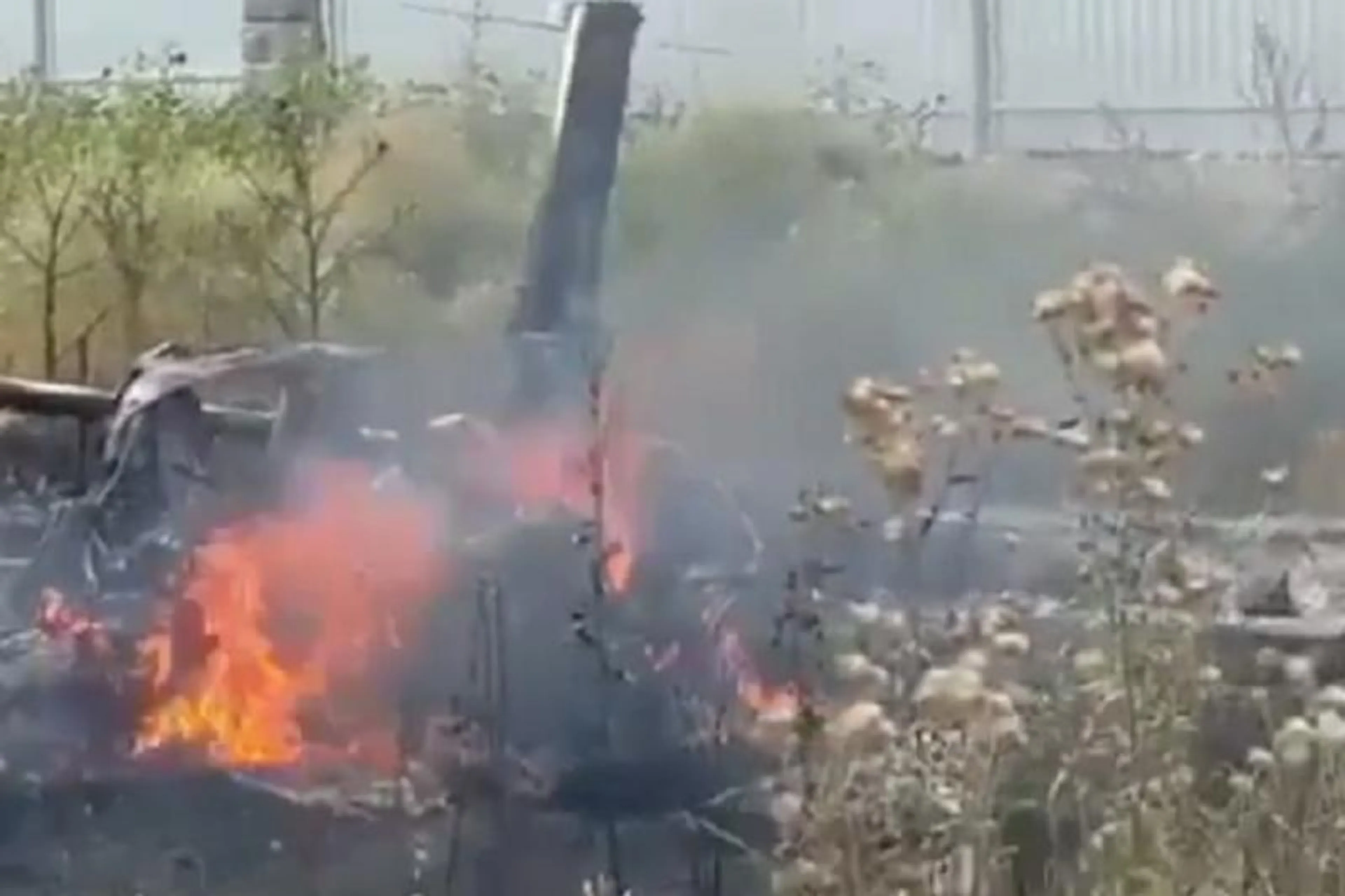 Капитал - Стали известны имена жертв крушения самолета Технам близ Алматы