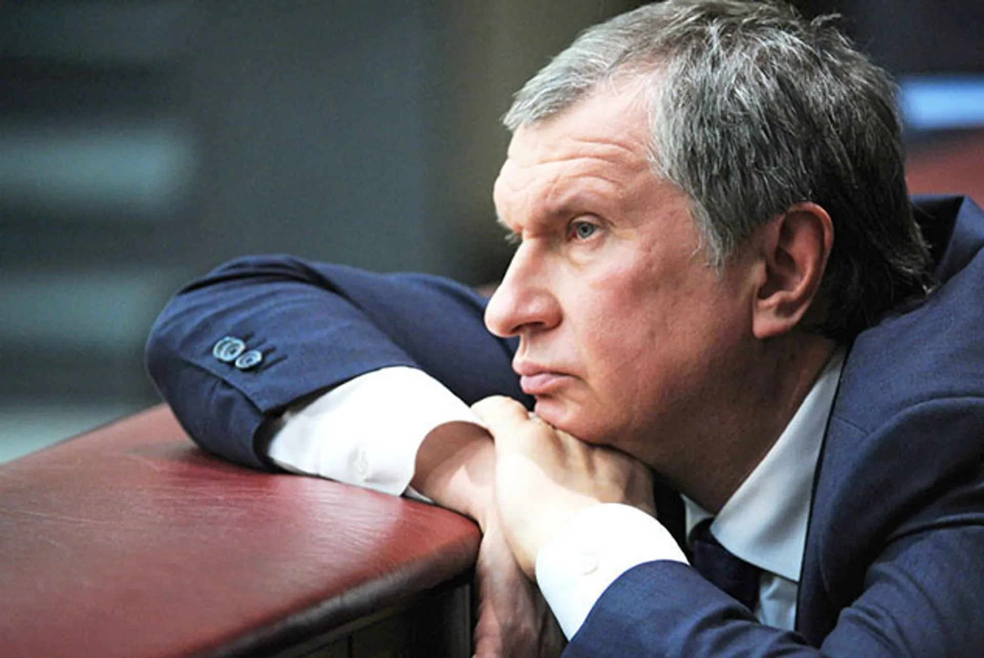 Капитал - Игорь Сечин переложил ответственность за цены на нефть на роботов