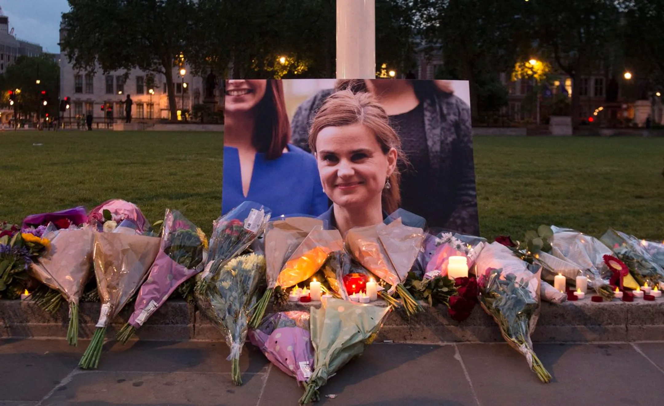 Агитация по Brexit приостановлена после убийства депутата - Image Kapital.kz