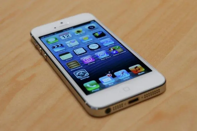 Главная инновация iPhone 5S стала бесполезной