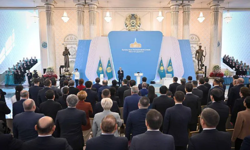 Новая Конституция официально вступит в силу 1 июля