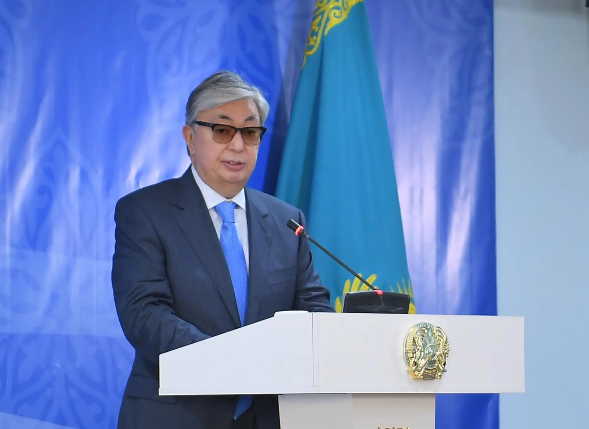 Капитал - Касым-Жомарт Токаев поздравил казахстанцев с Днем Победы