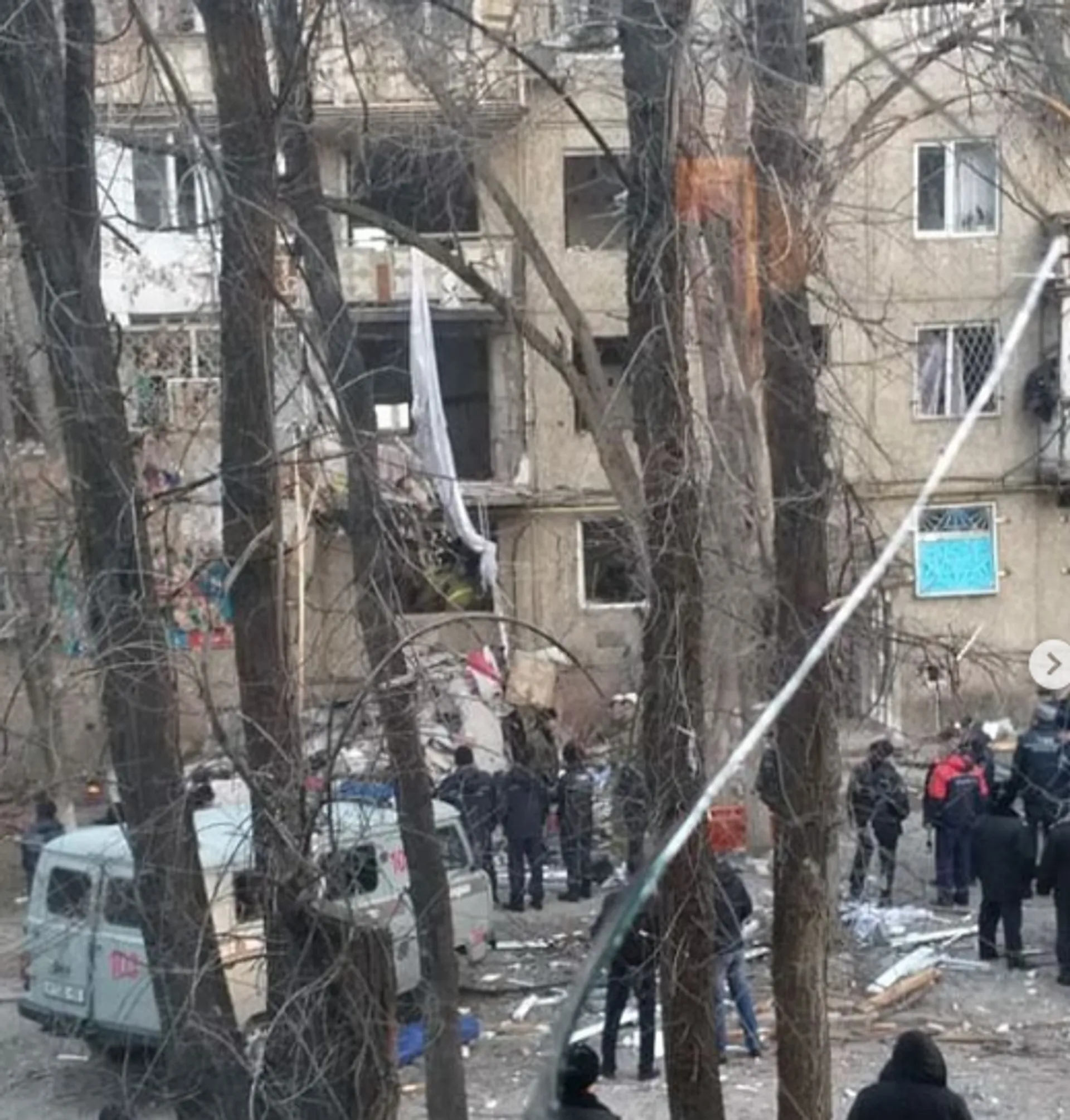 Капитал - В Таразе в многоэтажном доме прогремел взрыв