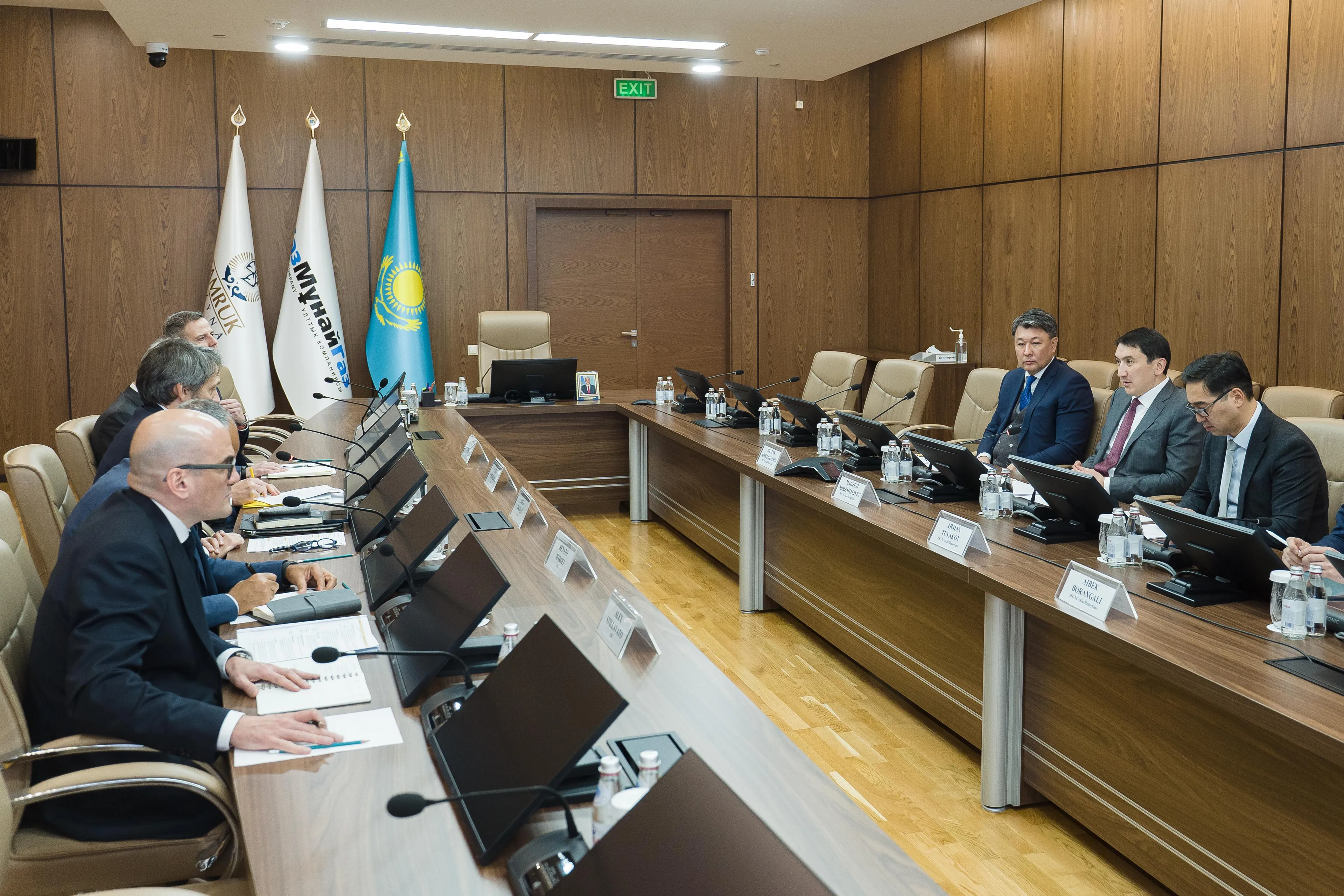 Капитал - КазМунайГаз и ENI договорились построить гибридную электростанцию