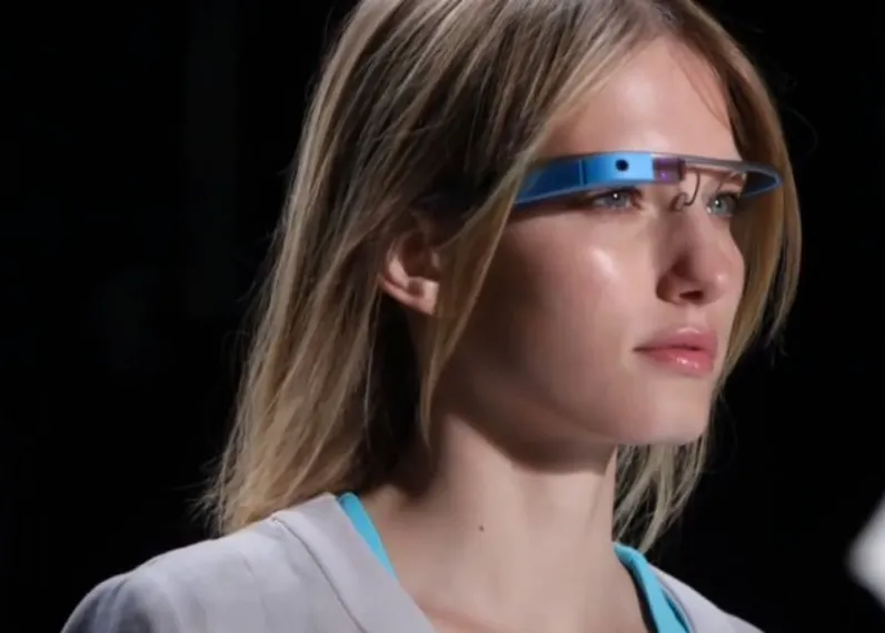 Капитал - Microsoft готовит свой ответ на Google Glass