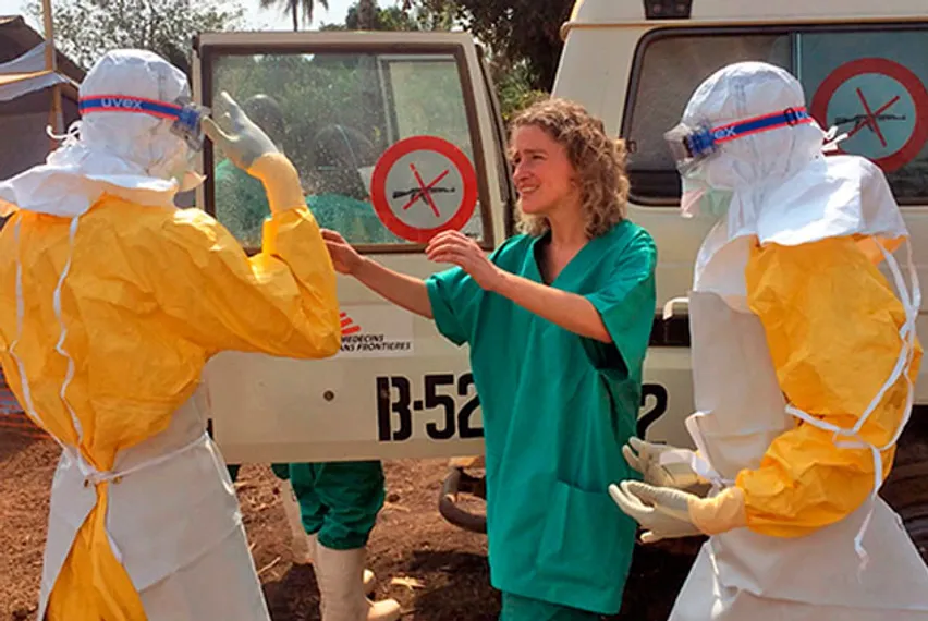 Капитал - От Эбола умерли уже 1013 человек