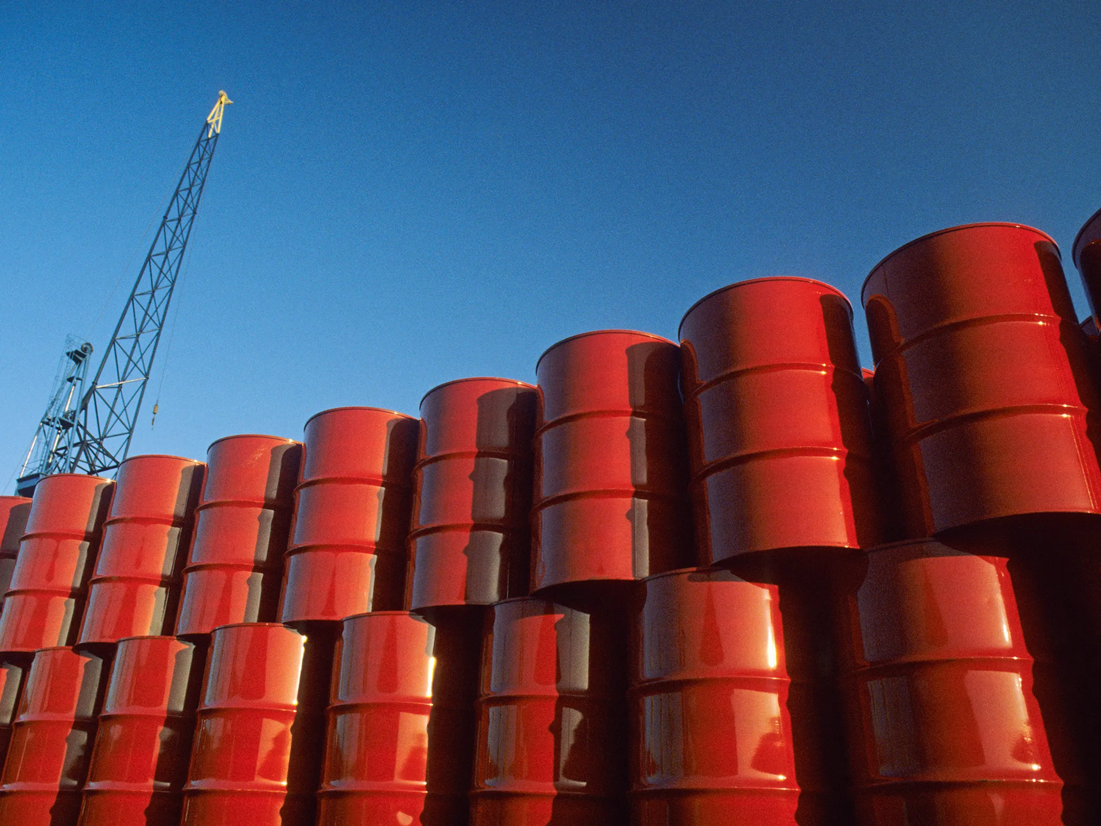 Цены на нефть стали расти после резкого падения накануне - Image Kapital.kz