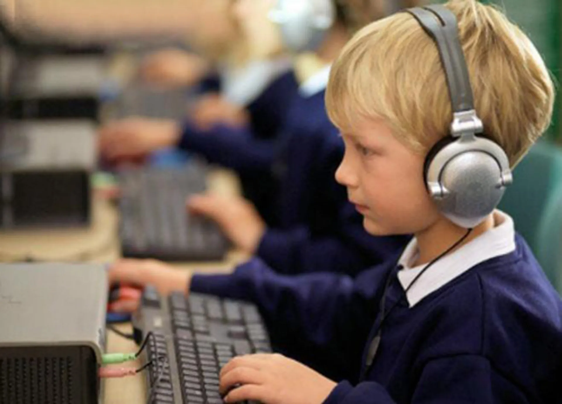 Капитал - Электронное обучение в РК просят ввести с 2016 года