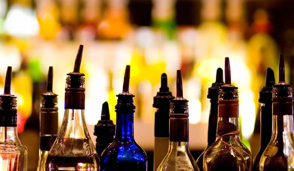 Капитал - В Дубае ввели бесплатную 30-дневную лицензию на алкоголь для туристов