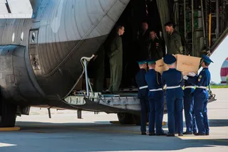 Капитал - В Малайзию доставили тела погибших в авиакатастрофе