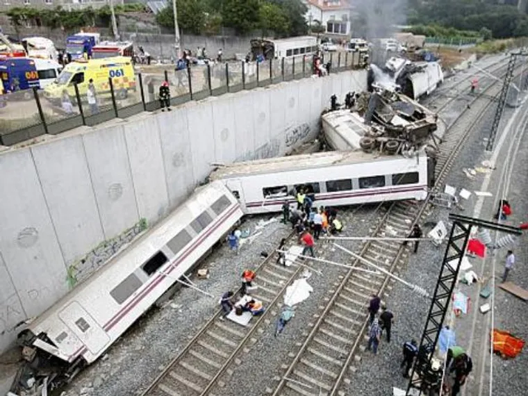 Капитал - В Испании расшифрованы черные ящики разбившегося поезда