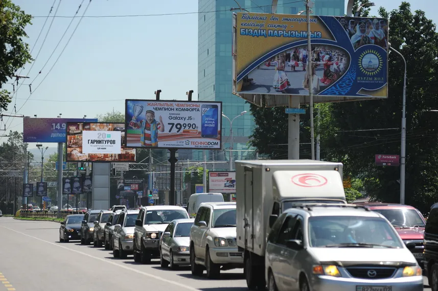 Капитал - Каждый пятый казахстанец имеет личный автомобиль