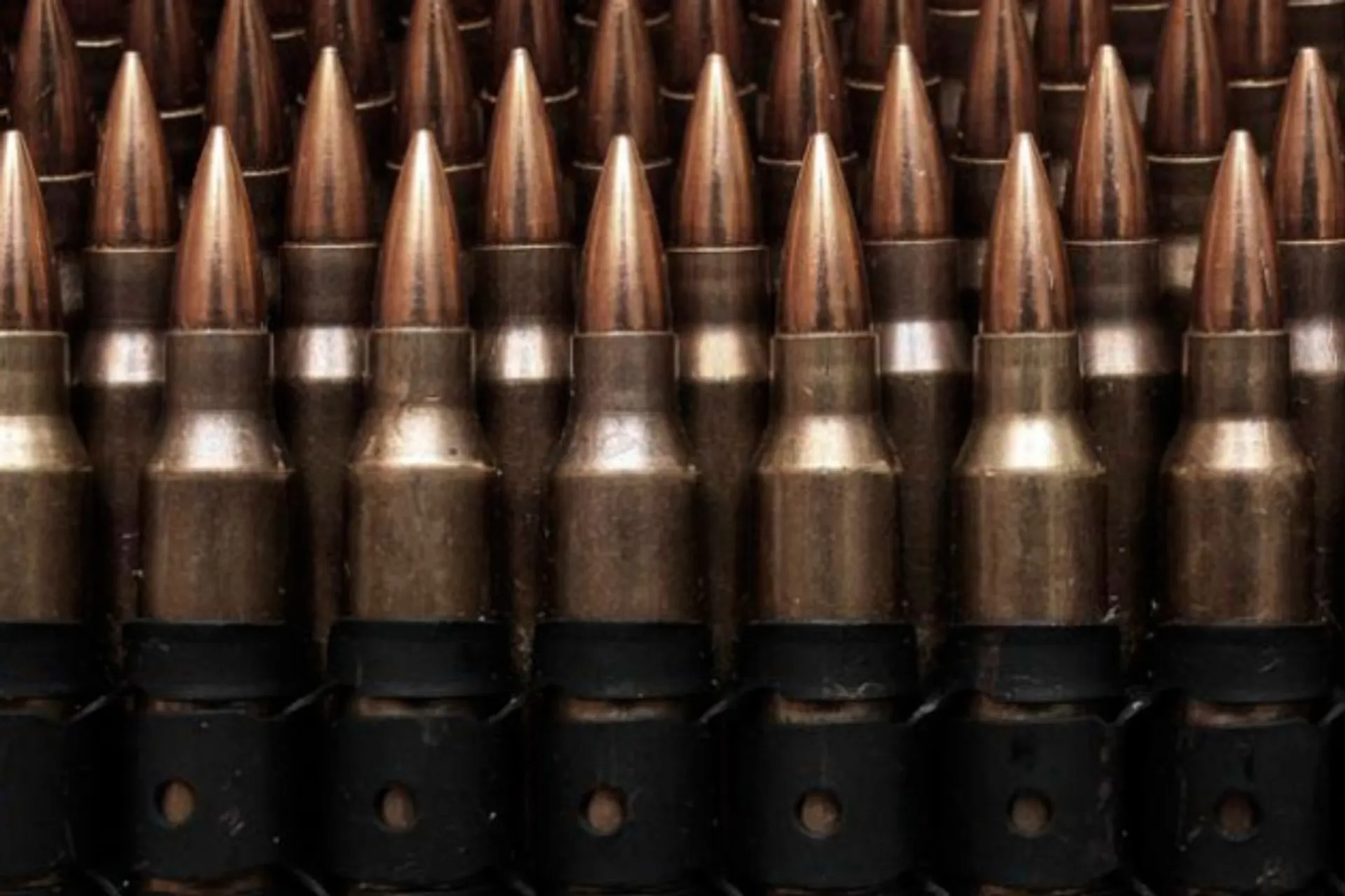 Капитал - Конгресс США одобрил поставку американского оружия на Украину