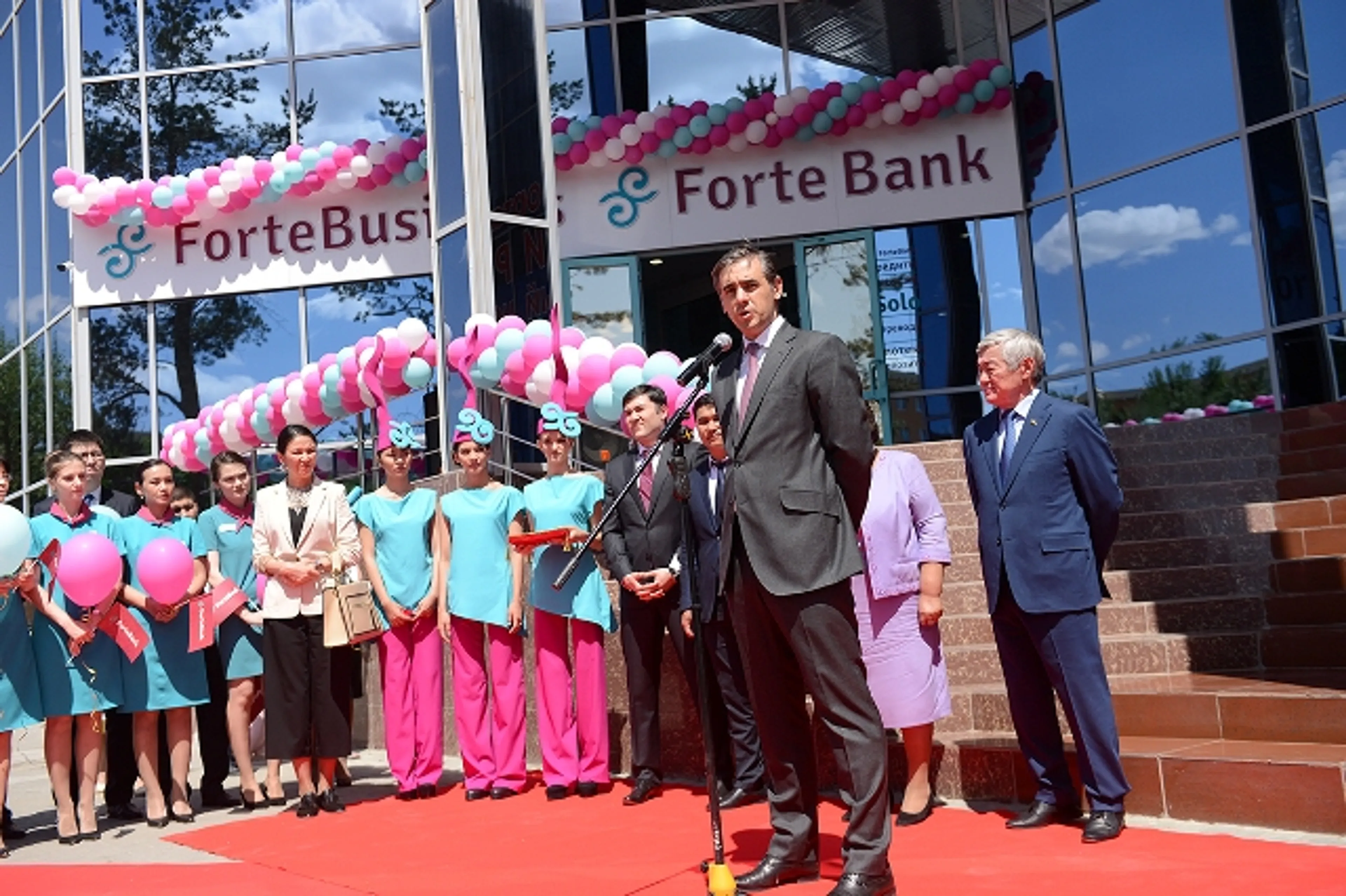 Капитал - ForteBank открыл филиал нового поколения в Актобе