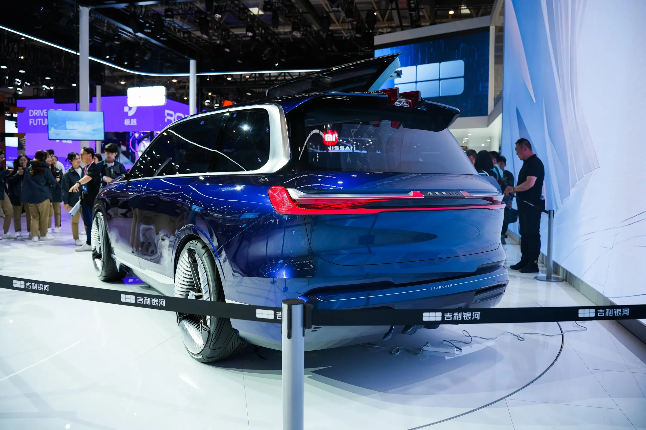 Один автомобиль в минуту: как работают заводы Geely - Image Kapital.kz