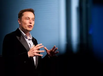 Илон Маск сообщил о сокращении 9% сотрудников Tesla