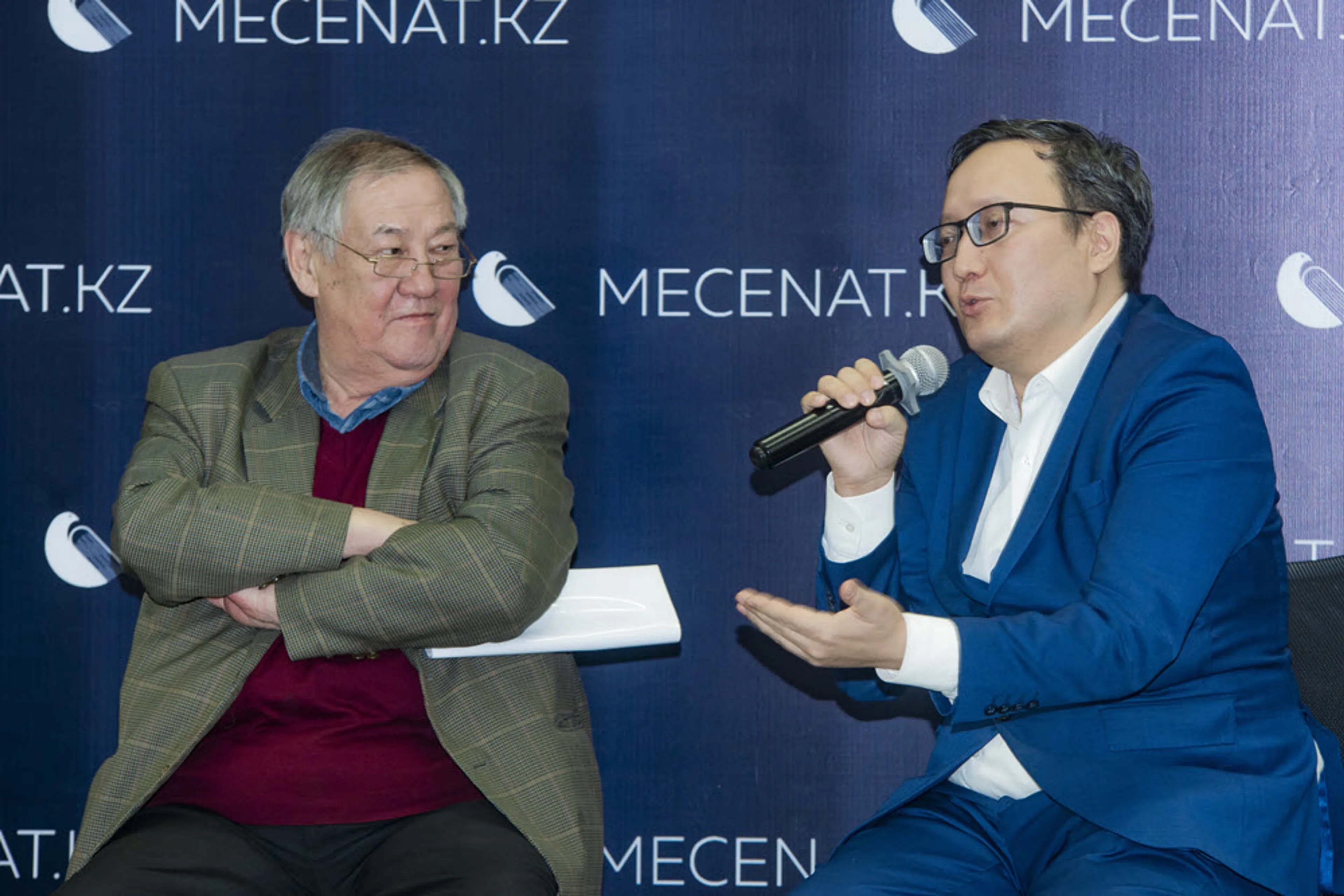 Капитал - Уникальную литературную премию учредили в Казахстане