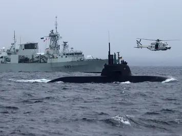 США спустили на воду новейшие атомные подлодки