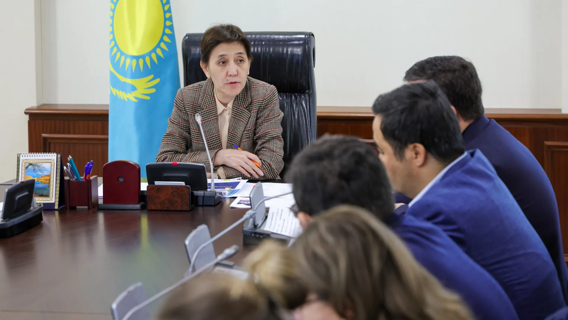 Капитал - Единый телефон доверия по вопросам семьи, женщин и защиты детей появится в Казахстане