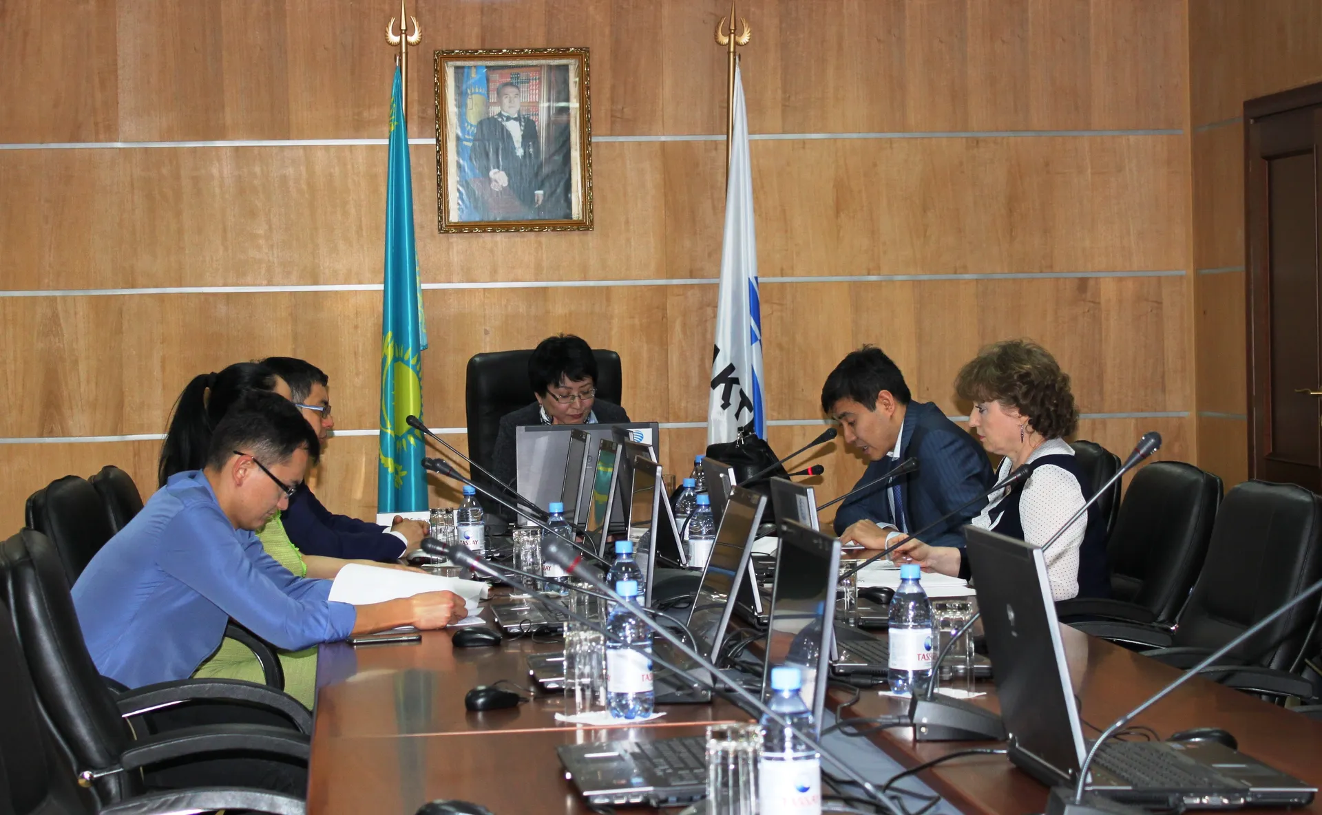 Капитал - Утвержден размер дивидендов по акциям Казахтелекома