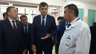 Капитал - Елжан Биртанов посетил медицинские учреждения в Жанаозене