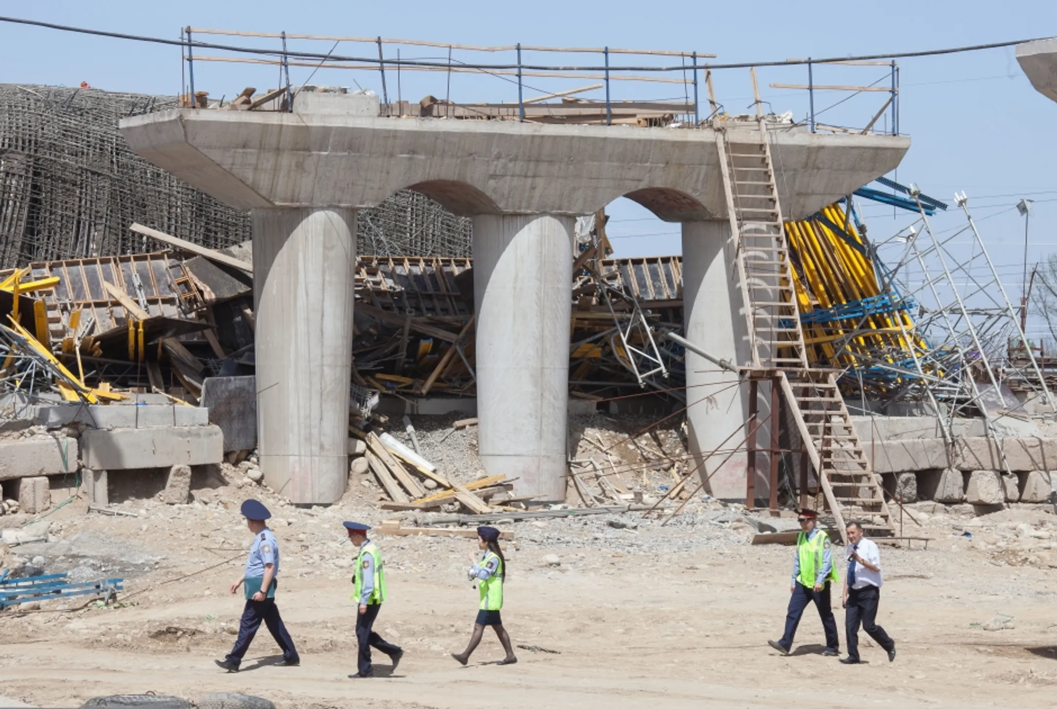 Компания «Базис» спустя сутки прокомментировала обрушение моста - Image Kapital.kz