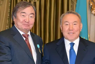 Капитал - Президент поздравил Олжаса Сулейменова с юбилеем