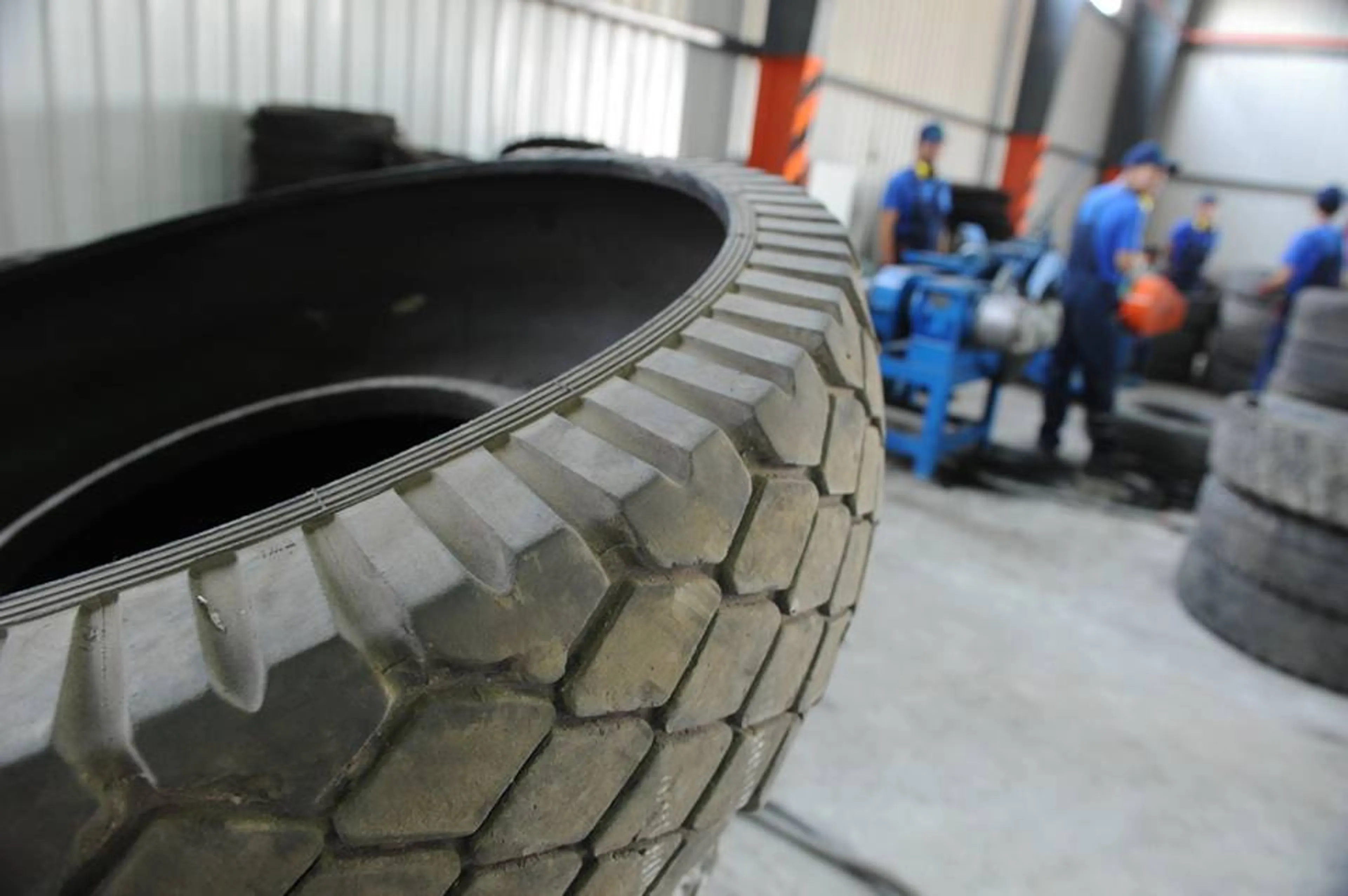 Капитал - В Алматинской области запущен завод по переработке шин