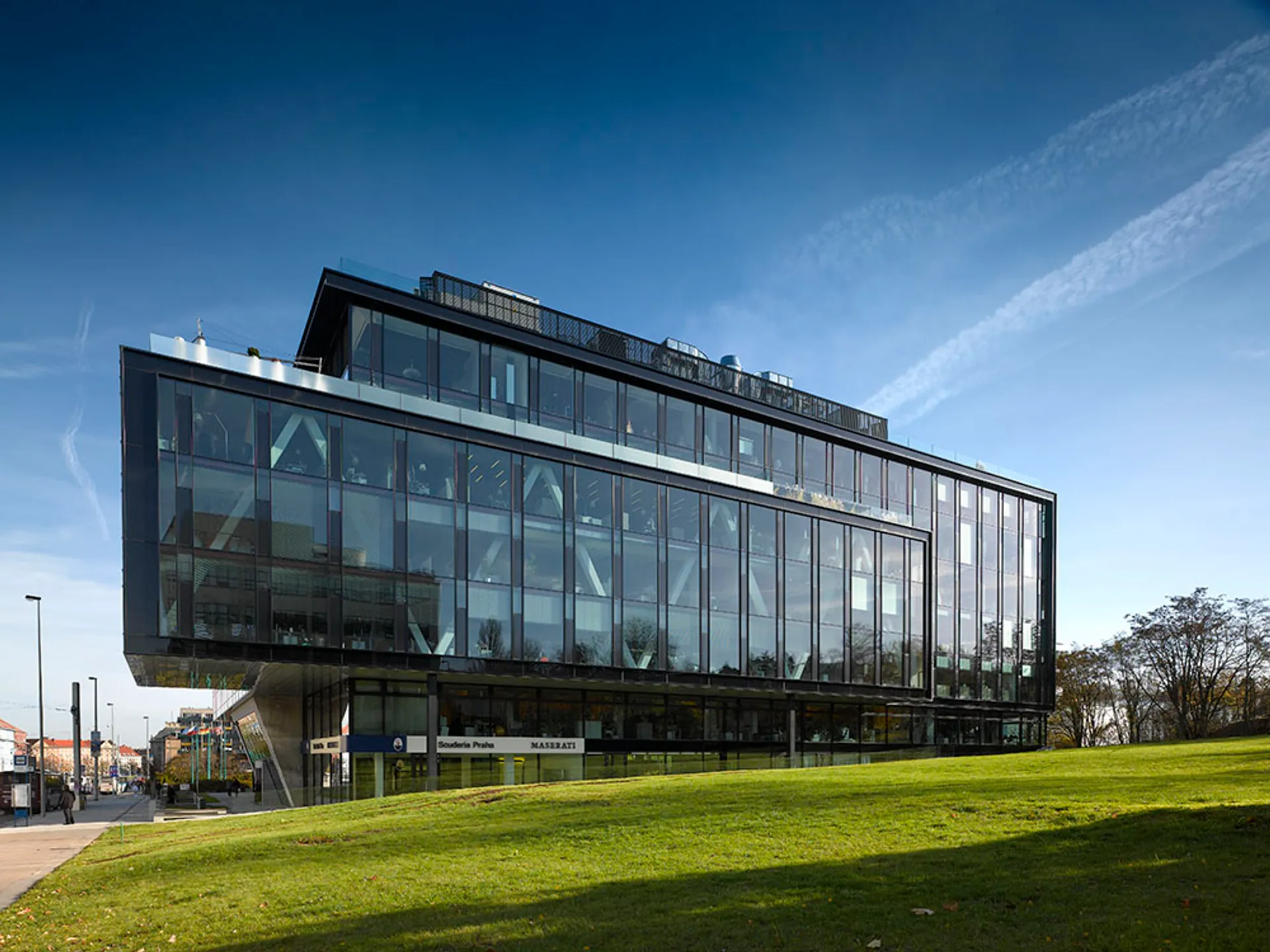 Капитал - Рената Келлнерова объединяет все семейные активы в AMALAR Holding