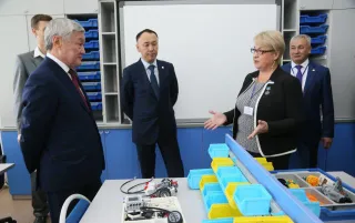 Капитал - Правительственная группа встретилась с жителями Костанайской области