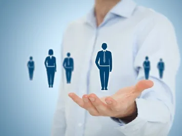 Сколько стоит «ценный кадр»?