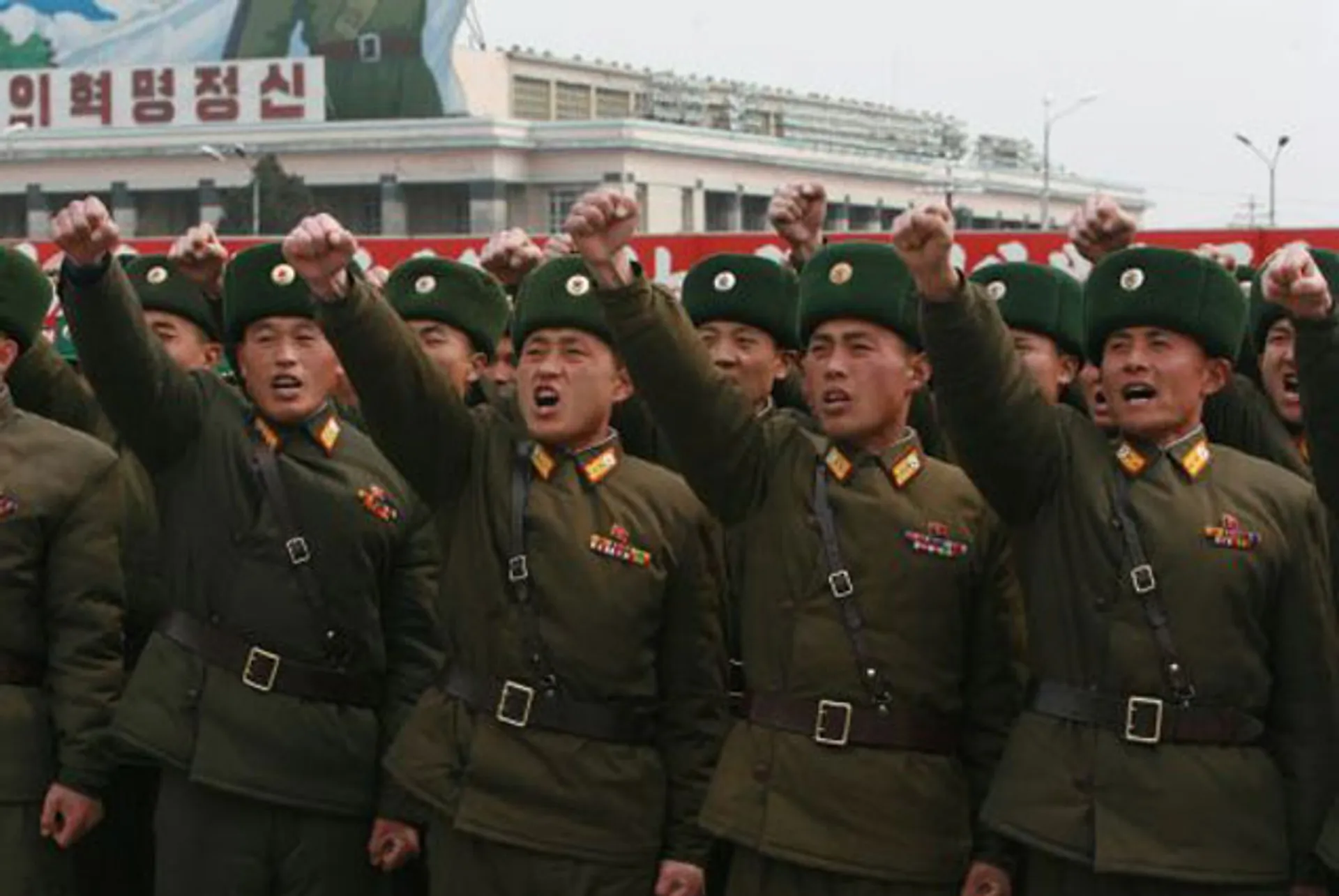 Капитал - Посол КНДР назвал ситуацию с Южной Кореей близкой к войне