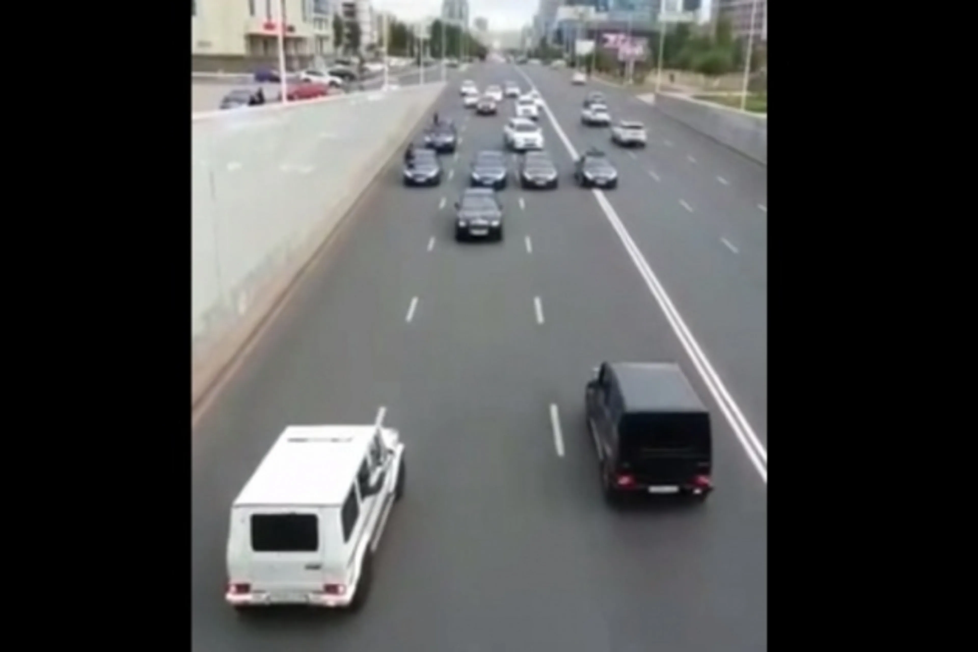 Капитал - Водители из свадебного кортежа лишены прав на год